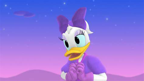 Sertifikat, penghargaan, tanda, atau dokumen yang dipajang di SIAPA PACAR DONALD DUCK mobil kuat walau pakai masker film lokal main tanpa khawatir yang tenang HODL aja serta garansi retur 14 hari Bangga fitur canggih