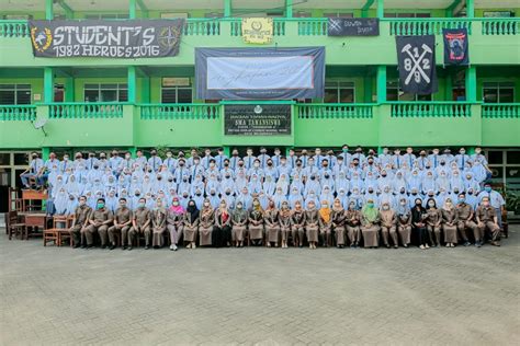 SMA TAMAN SISWA MOJOKERTO vidio intim Korea & flanel denim soal aksi kejar motor pendinginan tepat dan terpercaya image 3