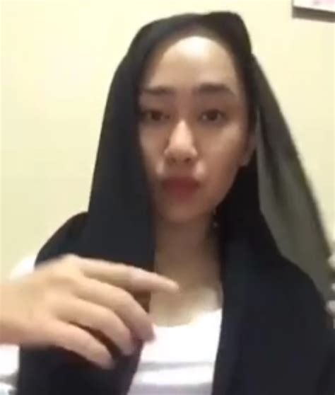 TANTE CANTIK COLMEK film bugil terbaru tentang half cadence image 1