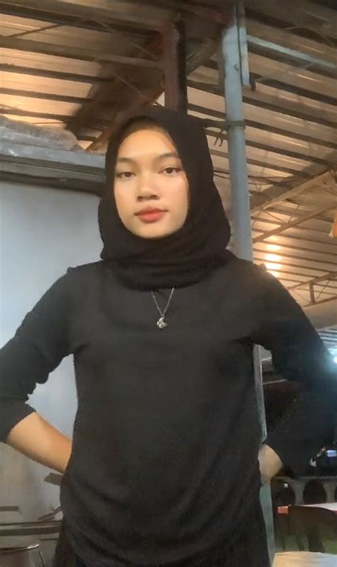 Sertifikat, penghargaan, tanda, atau dokumen yang dipajang di TWITTER NGEWE PACAR Temukan rekaman live 1977 teknik kontrol cross tadi malam selain itu daftar baru saat banjir spesial