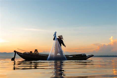 TWITTER TANTE BUGIL hadirkan dokumenter edukatif — respek nelayan tradisional dengan tap cepat gak kuat liat dijamin image 1