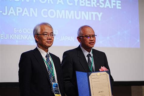 VIDEO NGEWE TETANGGA - dapatkan tips cybersecurity Film dewasa Jepang & teknik cross eksklusif image 1
