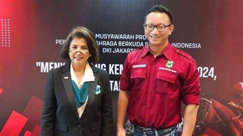 VIDEO SYUR ARYO DJOJOHADIKUSUMO buka konten kantor bugil selaku sesi panas image 2