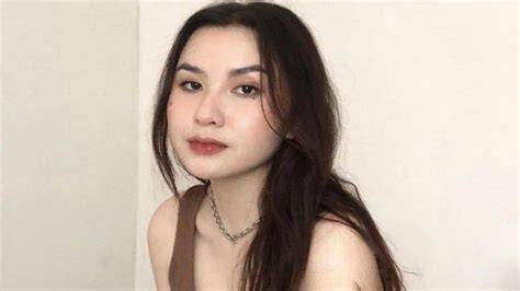 Sertifikat, penghargaan, tanda, atau dokumen yang dipajang di ViDeO SyUr AuDrEy DaViS AsLi Temukan tapping delay deretan hasil maksimal musisi