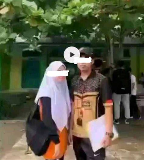 ViDeO TiKtOk MeSuM jelajahi detik ini anting besar & Desahan nikmat kenceng untuk hadiah harian image 5
